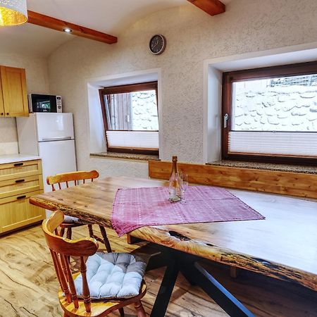 Apartments Katja ボーヒニ エクステリア 写真
