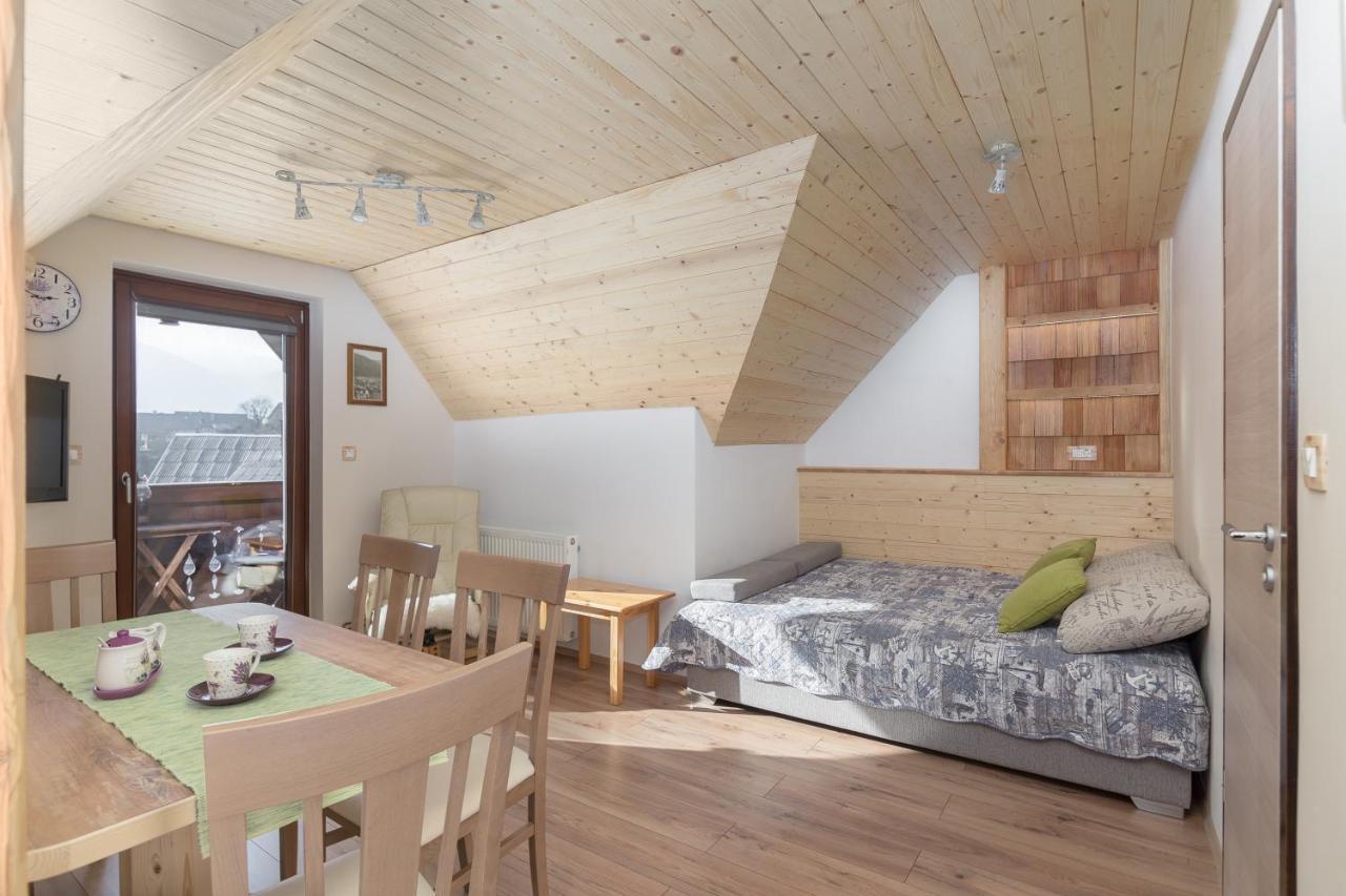 Apartments Katja ボーヒニ エクステリア 写真