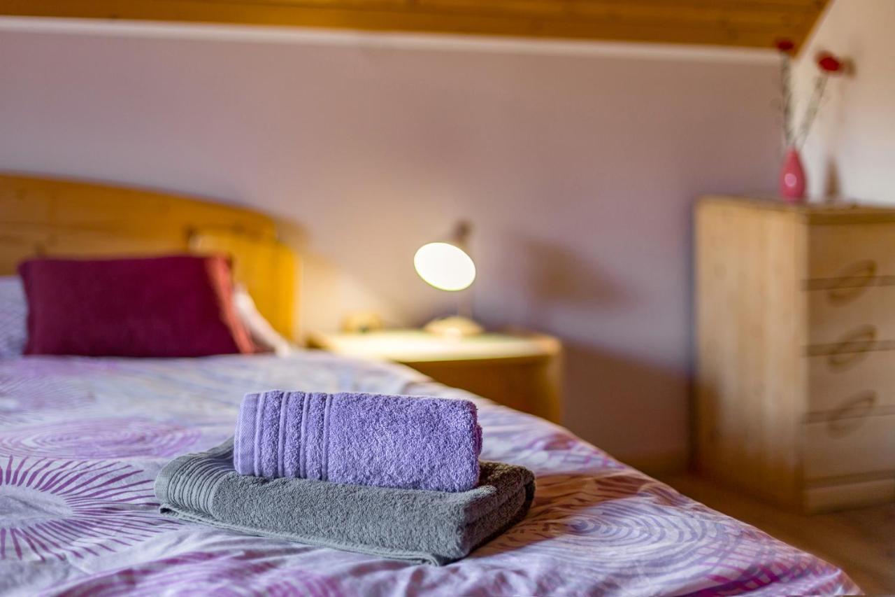 Apartments Katja ボーヒニ エクステリア 写真